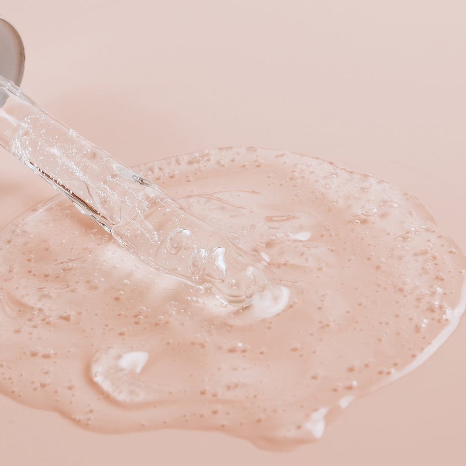 Hydrate and Rejuvenate: 7 Amazing Beauty Benefits of Hyaluronic Acid in Skincare