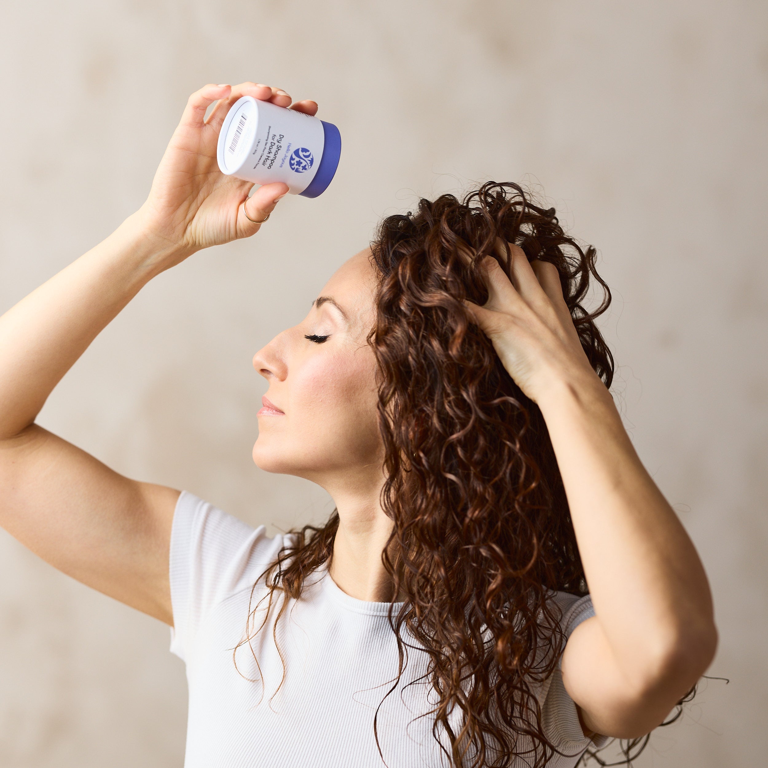 Dry Shampoo for Dark Hair